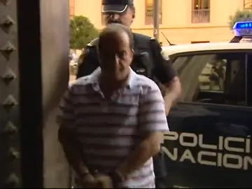 Comienza el juicio contra el hombre acusado de matar a su mujer para cobrar una pensión Comienza el juicio contra el hombre acusado de matar a su mujer para cobrar una pensión