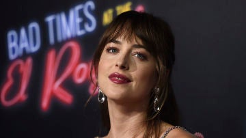 Dakota Johnson en la presentación de 'Malos Tiempos en El Royale'