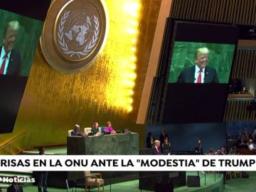 Insólito murmullo y risas en la ONU después de que Trump iniciara su discurso afirmando que ha logrado ya "más que casi cualquier administración en la historia de EEUU" Insólito murmullo y risas en la ONU después de que Trump iniciara su discurso afirmando que ha logrado ya "más que casi cualquier administración en la historia de EEUU"