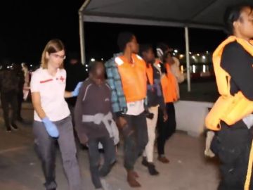 Salvamento Marítimo ha rescatado 151 inmigrantes de tres pateras cerca de Motril 