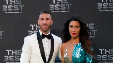 Sergio Ramos y Pilar Rubio durante los premios The Best