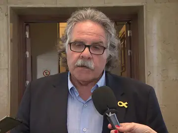 Tardà, sobre la negociación de los Presupuestos: "No se puede negociar teniendo una silla en la Moncloa y la otra en la cárcel" Tardà, sobre la negociación de los Presupuestos: "No se puede negociar teniendo una silla en la Moncloa y la otra en la cárcel"