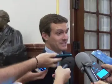 Casado, tras la candidatura de Valls a la alcaldía de Barcelona: "Tenemos que hablar para que los constitucionalistas saquemos una mayoría suficiente" Casado, tras la candidatura de Valls a la alcaldía de Barcelona: "Tenemos que hablar para que los constitucionalistas saquemos una mayoría suficiente"