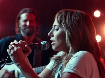 Lady Gaga y Bradley Cooper en 'Ha nacido una estrella' Lady Gaga y Bradley Cooper en 'Ha nacido una estrella'