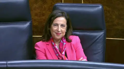 García-Pelayo tilda a Robles de "ministra boba" por la polémica de la venta de armas y defiende que Rajoy es "el auténtico presidente del Gobierno" García-Pelayo tilda a Robles de "ministra boba" por la polémica de la venta de armas y defiende que Rajoy es "el auténtico presidente del Gobierno"