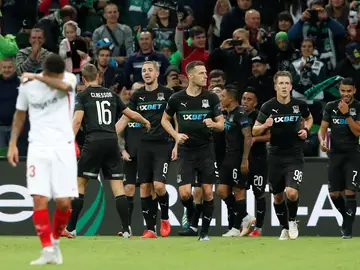 El Krasnodar celebra la victoria ante el Sevilla El Krasnodar celebra la victoria ante el Sevilla