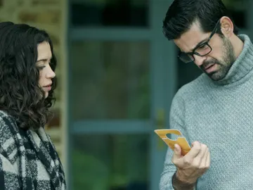 Un libro de Anne esconderá una prueba que sorprenderá a Jon Un libro de Anne esconderá una prueba que sorprenderá a Jon