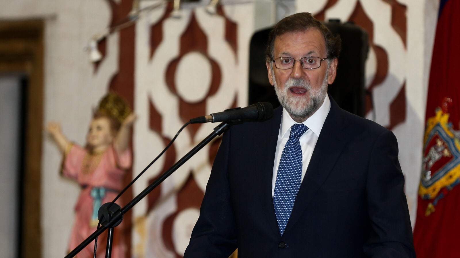 Rajoy bromea con una posible vuelta a la política: 