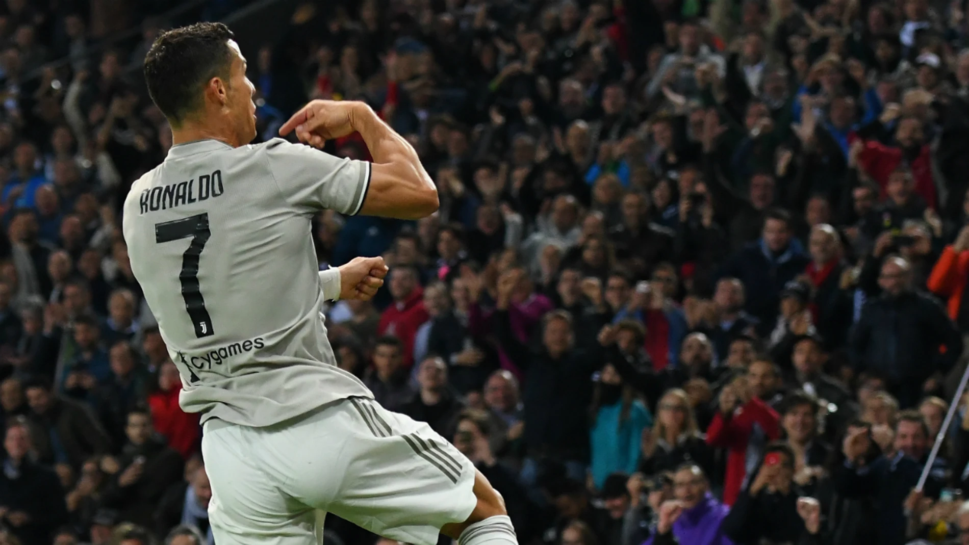 Ronaldo celebra un gol con la Juventus Ronaldo celebra un gol con la Juventus