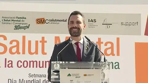 Torra y Torrent animan a "trabajar juntos cuando las cosas cuestan un poco más" en una referencia velada al independentismo Torra y Torrent animan a "trabajar juntos cuando las cosas cuestan un poco más" en una referencia velada al independentismo
