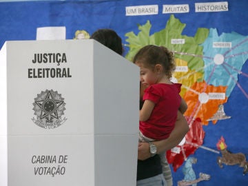 Votación en las elecciones de Brasil