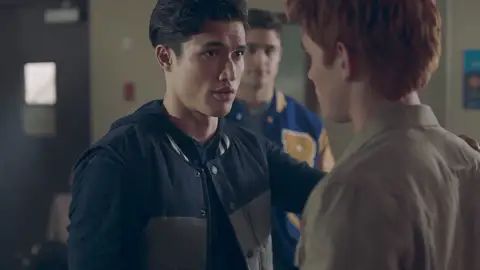 Charles Melton en 'Riverdale' Charles Melton en 'Riverdale'