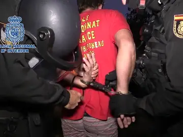 Liberan a tres mujeres prostituidas y detienen a los miembros de la banda que las retenía Liberan a tres mujeres prostituidas y detienen a los miembros de la banda que las retenía