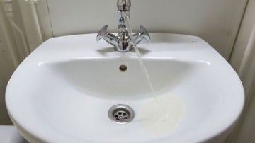 Lavabo desafiando la gravedad
