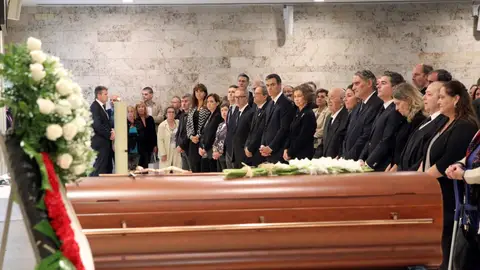 La reina Sofía, el presidente del Gobierno, Pedro Sánchez y el presidente de la Generalitat, Quim Torra La reina Sofía, el presidente del Gobierno, Pedro Sánchez y el presidente de la Generalitat, Quim Torra