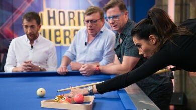 Los Morancos alucinan con el complicado y peligroso reto de Pilar Rubio en 'El Hormiguero 3.0'