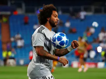 Marcelo, jugador del Real Madrid, antes de un partido de Champions Marcelo, jugador del Real Madrid, antes de un partido de Champions