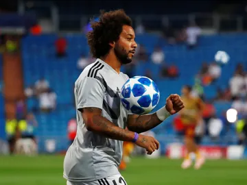 Marcelo, jugador del Real Madrid, antes de un partido de Champions Marcelo, jugador del Real Madrid, antes de un partido de Champions