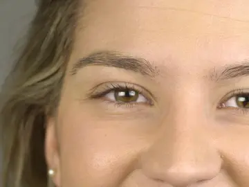 El truco del aceite de oliva para lucir pestañas más largas y gruesas El truco del aceite de oliva para lucir pestañas más largas y gruesas