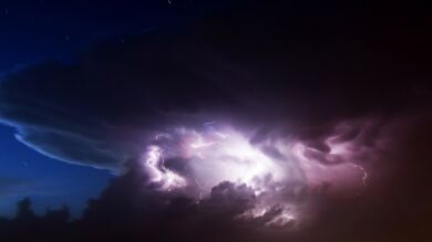 Tormenta de verano en Cáceres, elegida la mejor foto del mes de septiembre