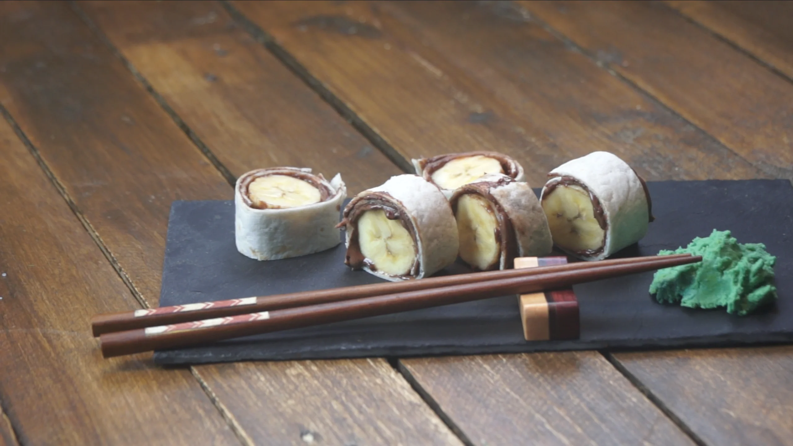 Sushi de Nutella y banana Sushi de Nutella y banana