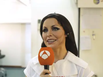 Soraya Arnelas: “He intentado ponerme en el perfil de folclórica” Soraya Arnelas: “He intentado ponerme en el perfil de folclórica”