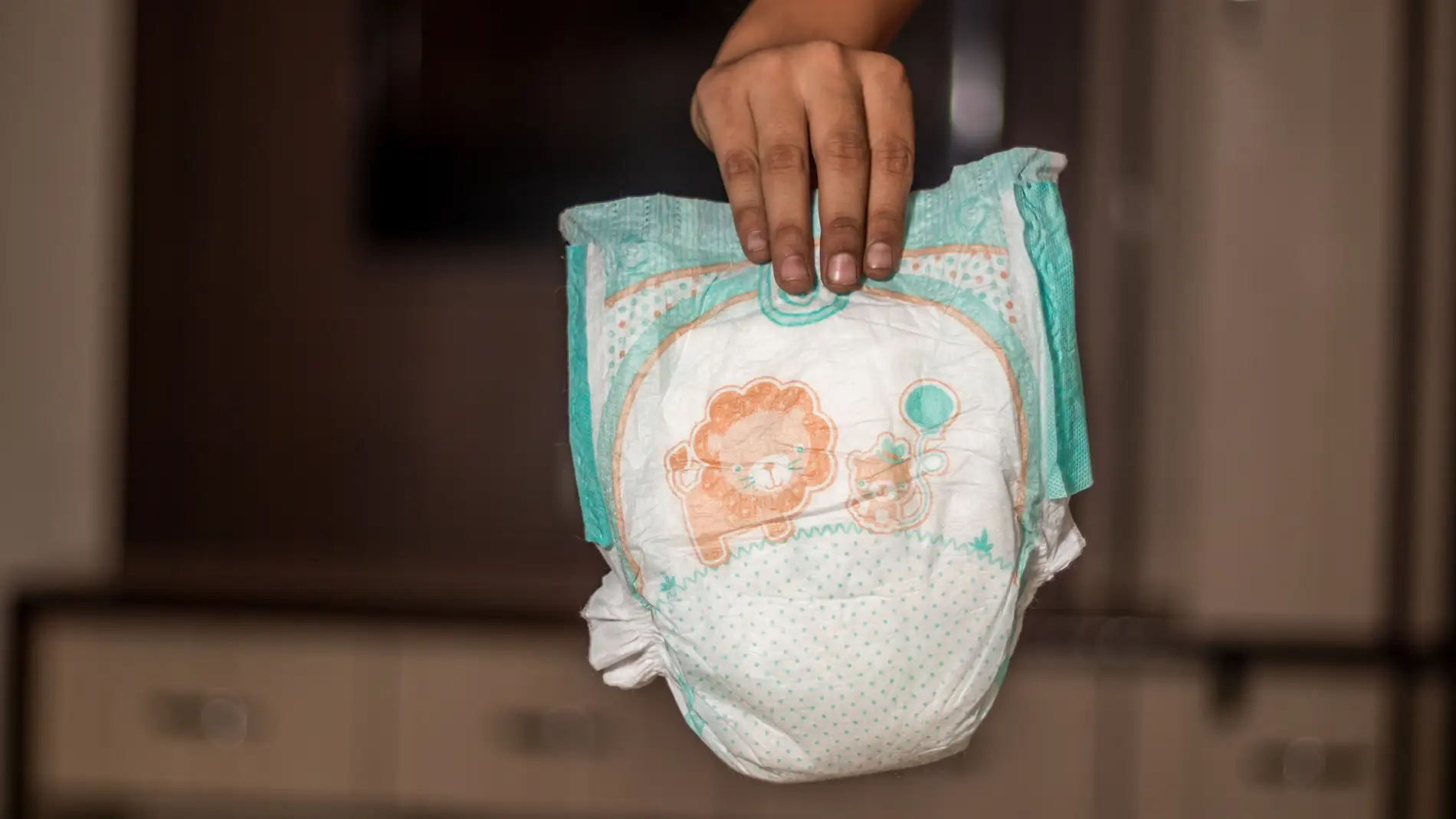 La solución a la obesidad podría estar aquí, en los pañales de los bebés.