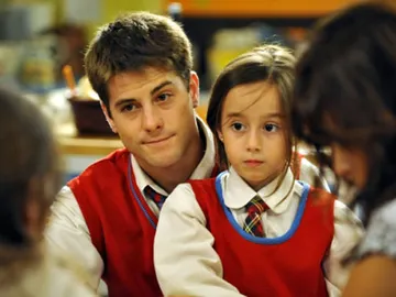 Luis Fernández y Priscilla Delgado en 'Los Protegidos' Luis Fernández y Priscilla Delgado en 'Los Protegidos'