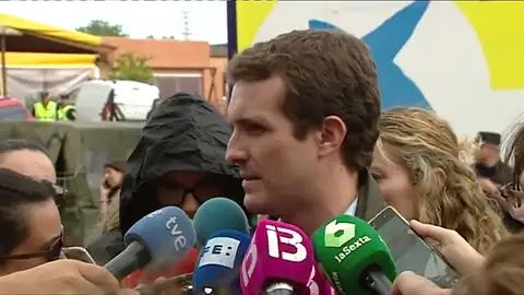 Casado: "Todos debemos ayudar, no hay partidos ni colores" Casado: "Todos debemos ayudar, no hay partidos ni colores"