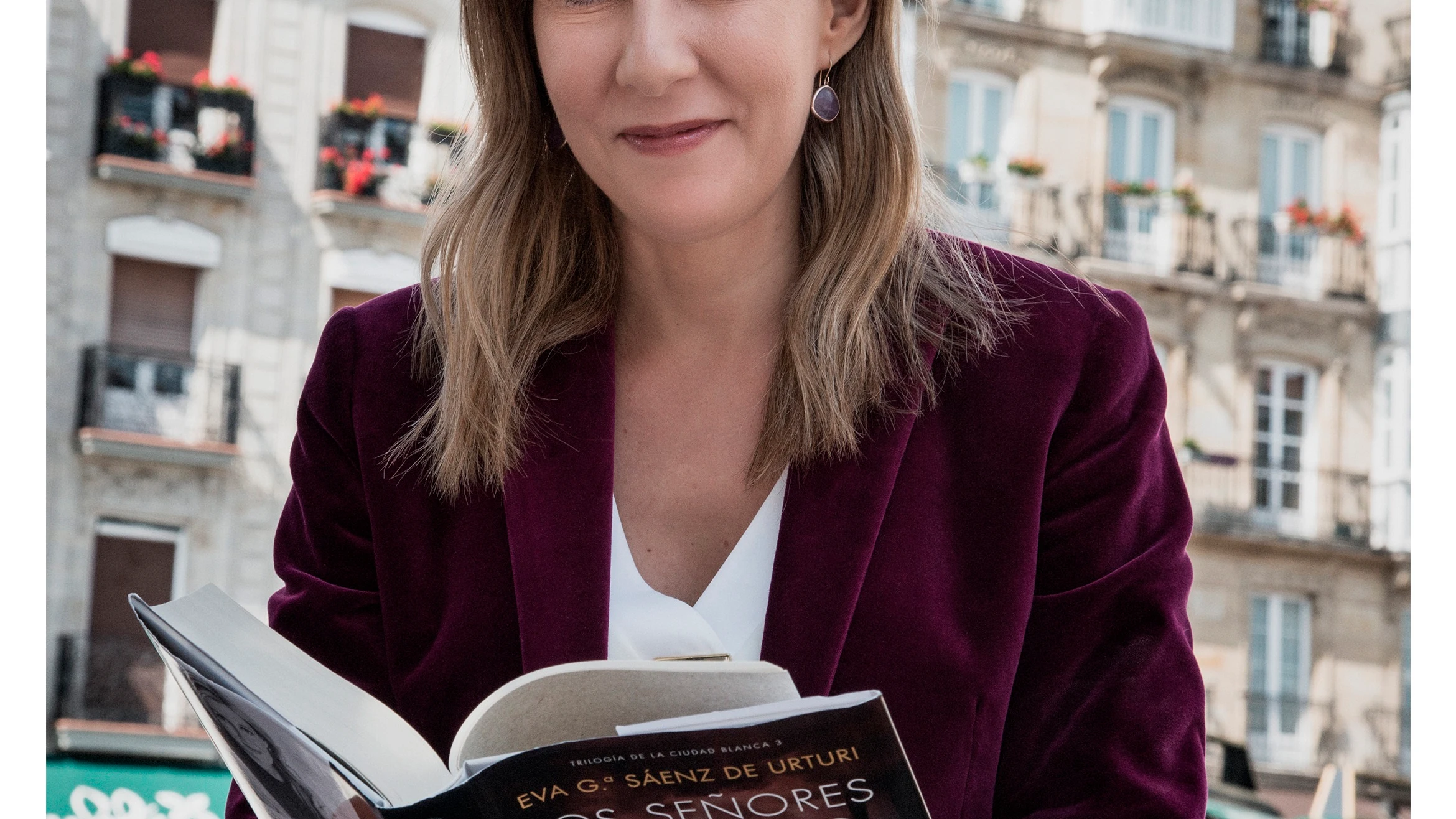 Eva Garc&iacute;a S&aacute;enz de Urturi presenta su libro 'Los se&ntilde;ores del tiempo'