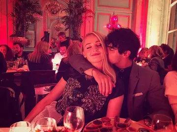 Sophie Turner y Joe Jonas Sophie Turner y Joe Jonas