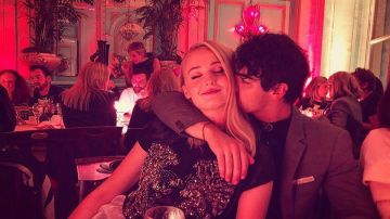 Sophie Turner y Joe Jonas Sophie Turner y Joe Jonas