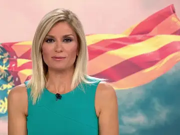Sandra Golpe dirige y presenta Antena 3 Noticias 1 Sandra Golpe dirige y presenta Antena 3 Noticias 1