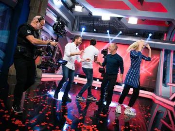 El homenaje de 'El Hormiguero 3.0' a 'Sorpresa, sorpresa' con la ciencia de Marron El homenaje de 'El Hormiguero 3.0' a 'Sorpresa, sorpresa' con la ciencia de Marron