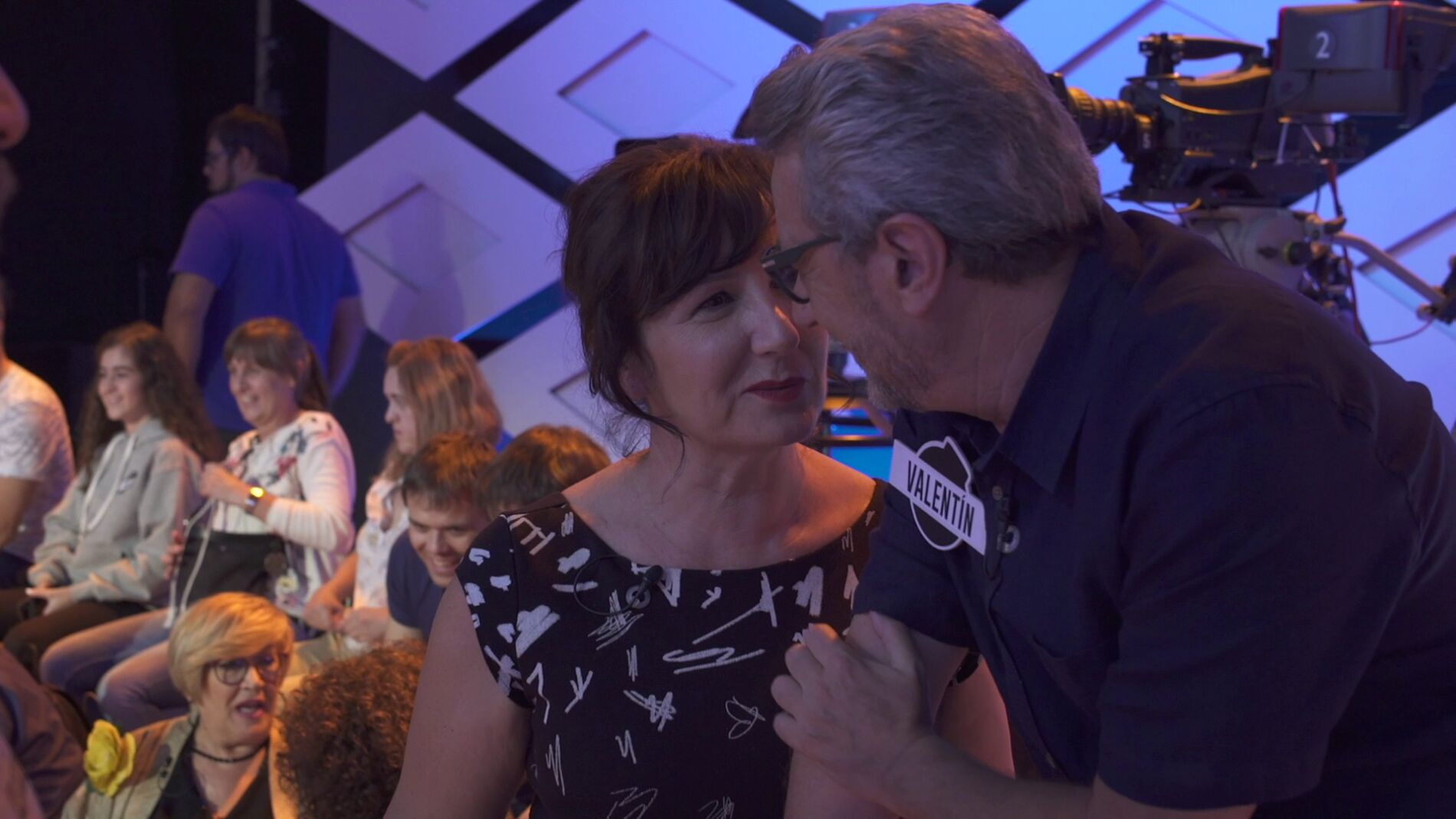 &iquest;Qui&eacute;n acompa&ntilde;a a 'Los Lobos' en las grabaciones?