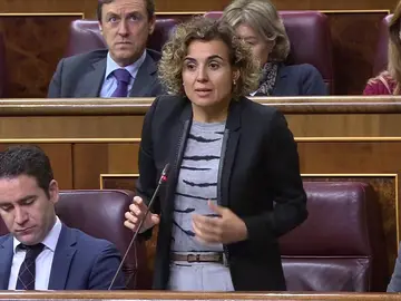 Dolors Montserrat, a Carmen Calvo: "Quién eligió a la señora Delgado, a esa luchadora incansable contra el machismo, contra la homofobia" Dolors Montserrat, a Carmen Calvo: "Quién eligió a la señora Delgado, a esa luchadora incansable contra el machismo, contra la homofobia"