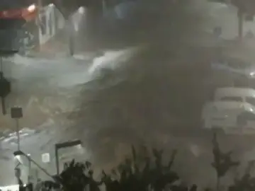 Málaga en alerta roja por fuertes lluvias Málaga en alerta roja por fuertes lluvias