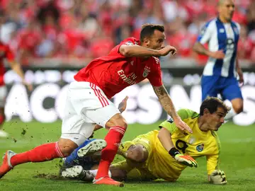 Partido benfica vs oporto de la liga portuguesa Partido benfica vs oporto de la liga portuguesa
