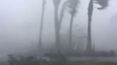 El huracán 'Michael' toca tierra en Florida y deja al menos seis muertos
