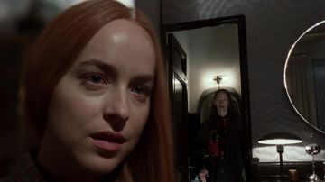 Tilda Swinton y Dakota Johnson en 'Suspiria' Tilda Swinton y Dakota Johnson en 'Suspiria'