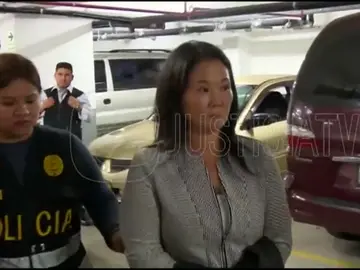 Detienen a la hija de Fujimori por blanqueo de capitales tras ser interrogada en el tribunal Detienen a la hija de Fujimori por blanqueo de capitales tras ser interrogada en el tribunal