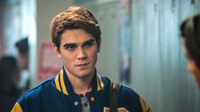 Archie saca músculo: La ardiente imagen de K.J. Apa sin camiseta que ha cautivado a los fans de 'Riverdale'
