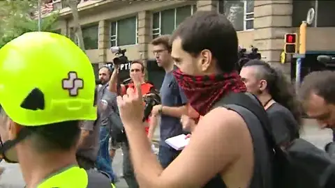 Un grupo de antifascistas se manifiesta en Barcelona Un grupo de antifascistas se manifiesta en Barcelona