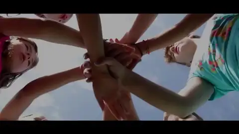 Pedro Sánchez felicita el 12 de Octubre a los españoles: "Somos tierra de acogida, solidaridad y cooperación" Pedro Sánchez felicita el 12 de Octubre a los españoles: "Somos tierra de acogida, solidaridad y cooperación"
