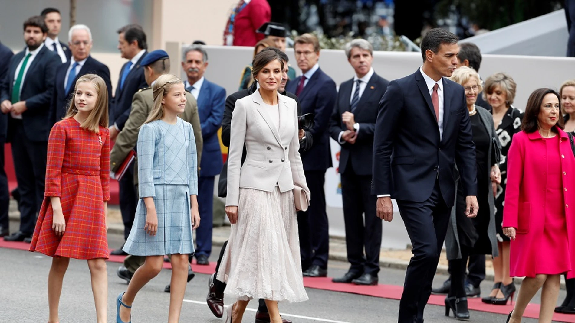 Pedro Sánchez en el desfile de la Fiesta Nacional Pedro Sánchez en el desfile de la Fiesta Nacional