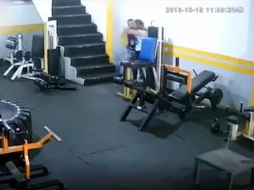 Agresión a una joven en Colombia Agresión a una joven en Colombia
