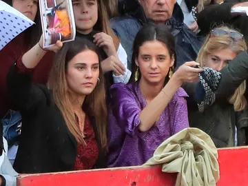 Victoria Federica durante la corrida en Chinchón Victoria Federica durante la corrida en Chinchón