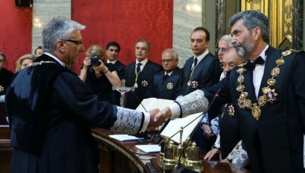 Luis María Díez-Picazo junto a Carlos Lesmes