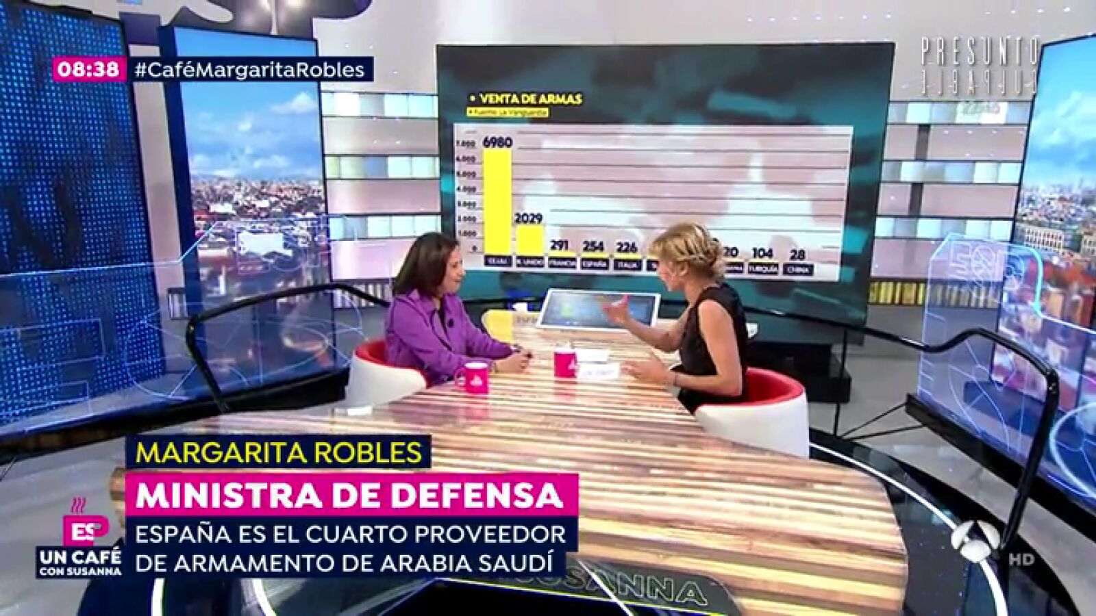 Entrevista a la ministra de Defensa, Margarita Robles, en Espejo Público