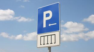 PARKING P&Uacute;BLICO